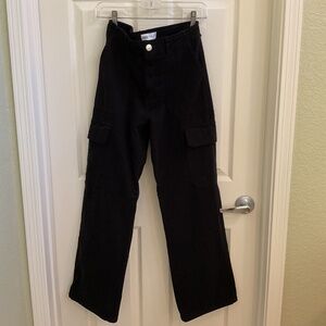 ZARA black high rise cargo pants size 4